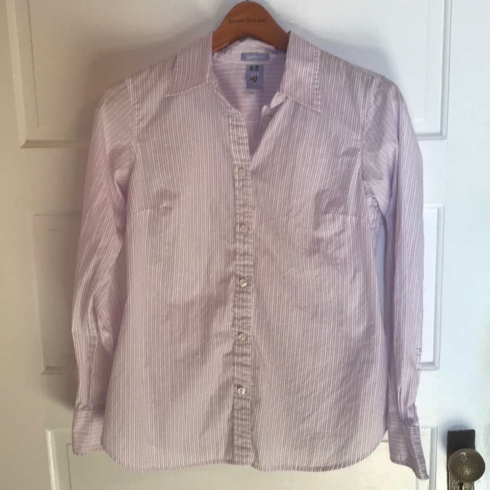 Gap Maternity button down